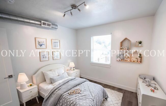 3 beds, 2 baths, 1,775 sqft, $2,425, Unit 01