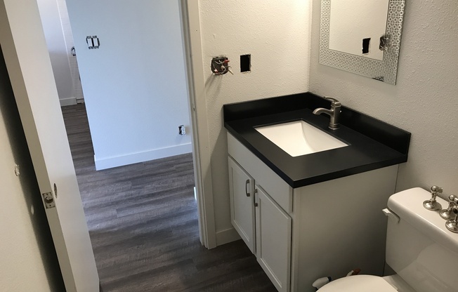 1 bed, 1 bath, 750 sqft, $2,060, Unit 102