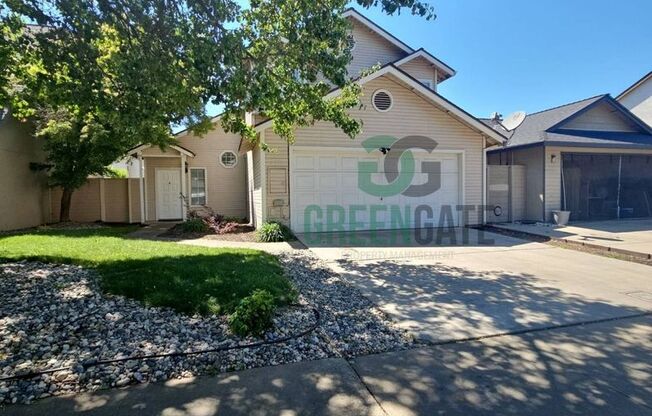 Beautiful 3 BEDROOM 2.5 BATH HOME IN MODESTO!! MOVE IN READY!
