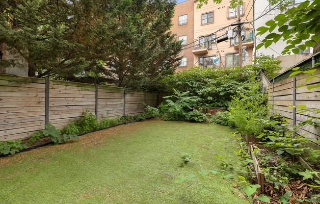 165 TAAFFE PL