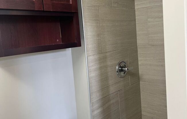 1 bed, 1 bath, 622 sqft, $1,110, Unit M-003