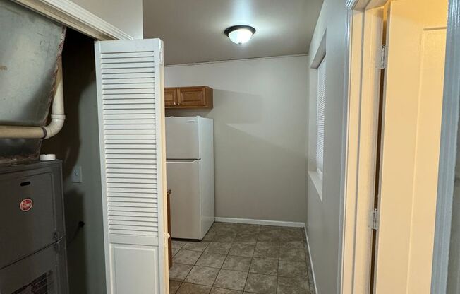 1 bed, 1 bath, $1,000, Unit 4850 #GE (G2)