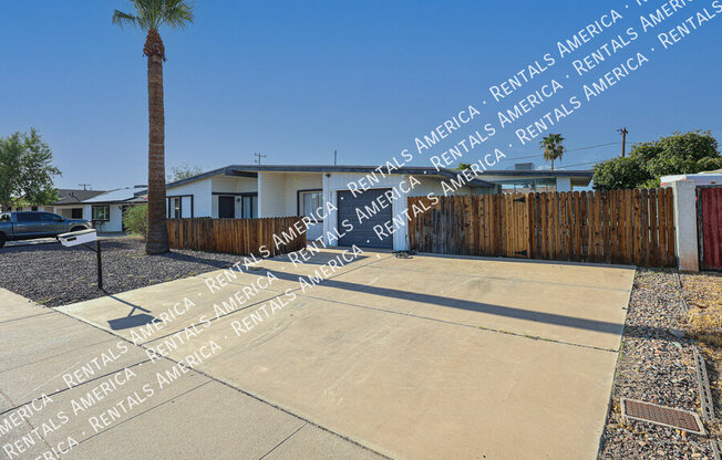 2110 W GREENBRIAR DR