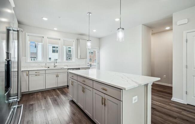 3395 WATERSHED BLVD