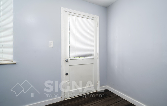 1421 RAYFIELD DR