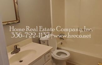 2 beds, 1.5 baths, $895, Unit 3600-6