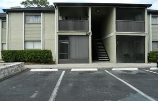 Altamonte Springs 2-1 Condo