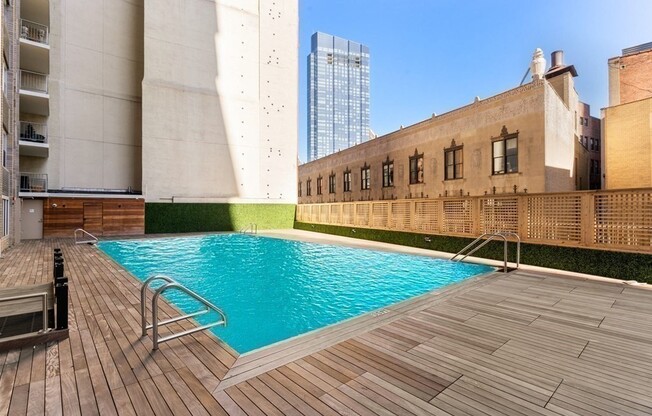 1 bed, 1 bath, 735 sqft, $4,000, Unit 25R