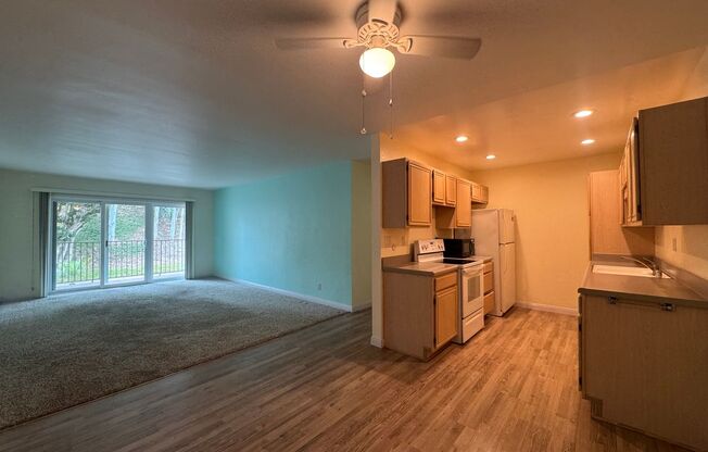 Great 1B/1BA Condo in Carlsbad!