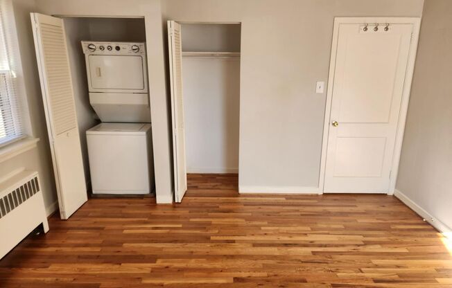 1 bed, 1 bath, 663 sqft, $2,050, Unit D-16