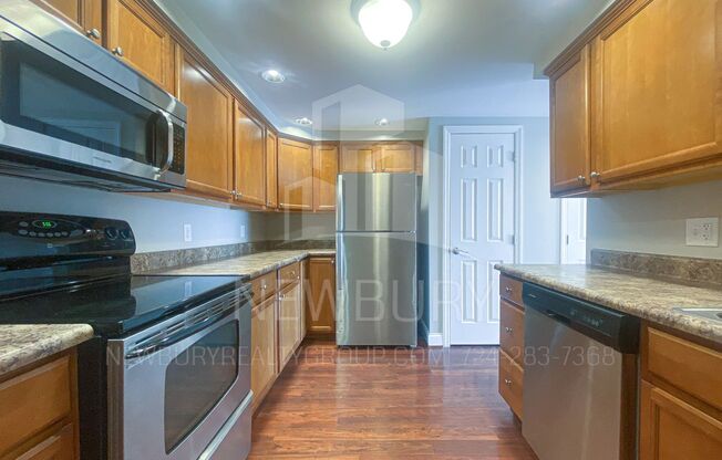 2 beds, 2 baths, 940 sqft, $1,299, Unit TH 511