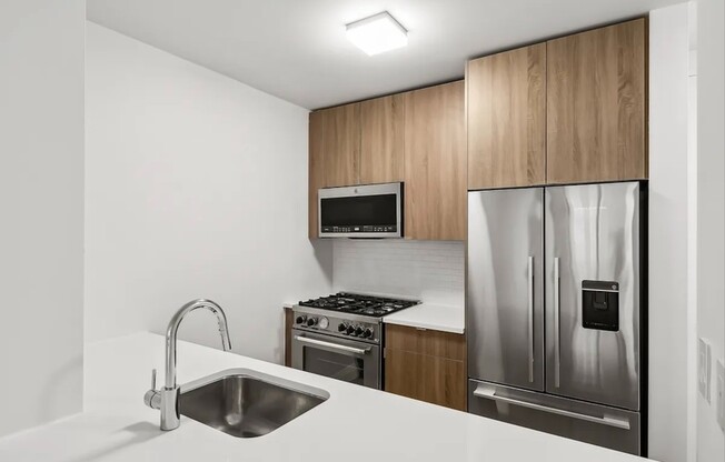 1 bed, 1 bath, 629 sqft, $4,725, Unit 29D