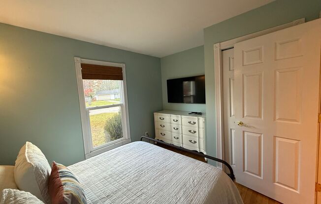 3-Bedroom, 1-Bath Home for Rent – Lowell