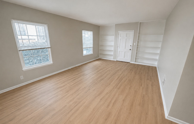 457-459 Kelton Ave