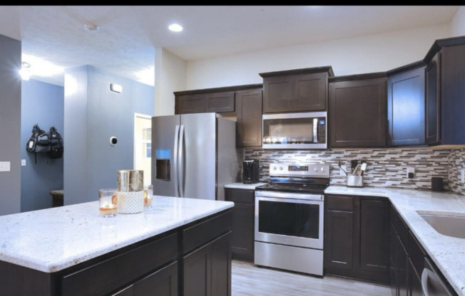 1507 OLD GAELIC ST