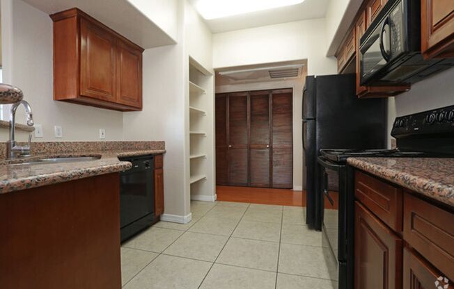 2 beds, 2 baths, 1,200 sqft, $1,825, Unit G-144