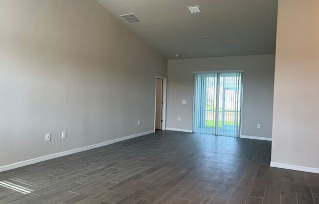 New Construction Rental Waiting for You!