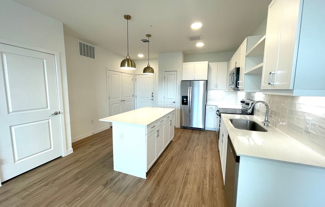 1101 ABBEYGLEN CASTLE DR