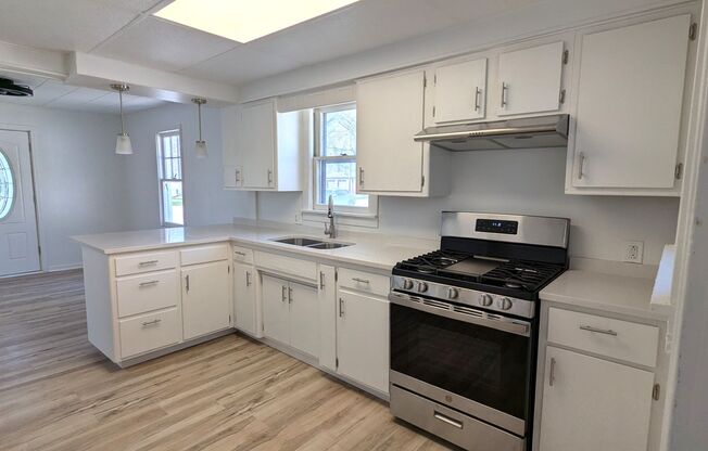 Norton Shores House for Rent 1874 Manor