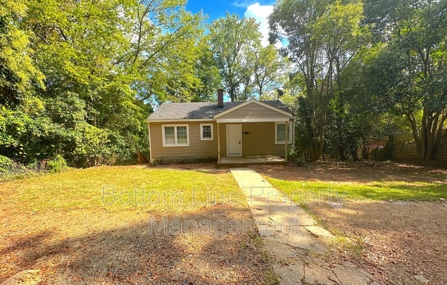 2438 COLUMBUS CIR
