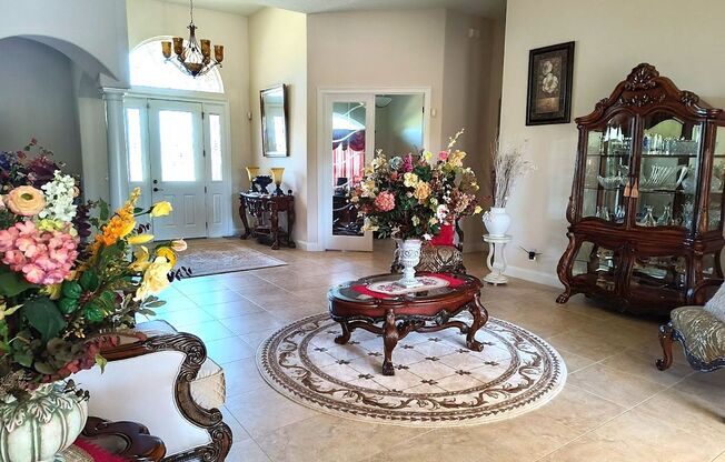 Beautiful Fully Furnished 4 bedroom 4 bath 3 car garage house with pool for rent