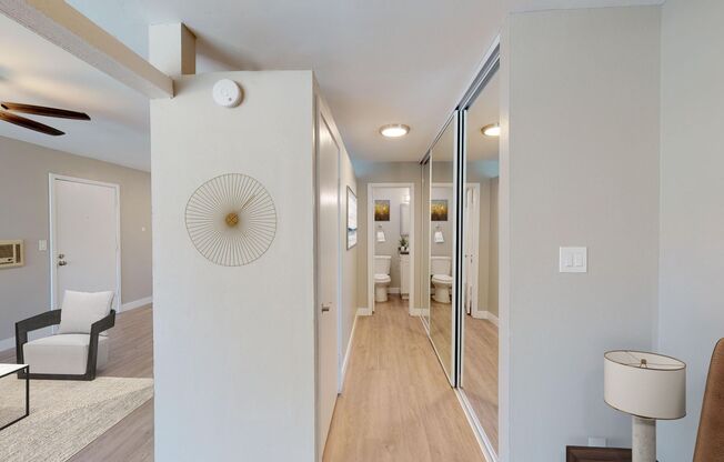 Studio, 1 bath, 500 sqft, $1,945, Unit 6