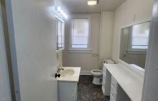 2 beds, 1 bath, $1,099