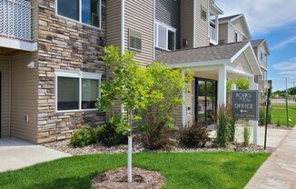 1 bed, 1 bath, 763 sqft, $1,195, Unit 204