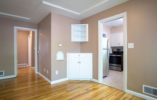 Beautiful 3-Bedroom Duplex in West Moreland Ready Now!