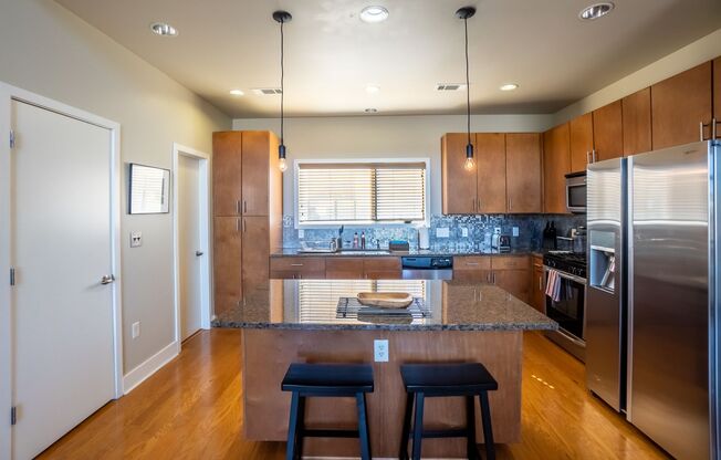 1702 South Lamar Boulevard, Unit 10
