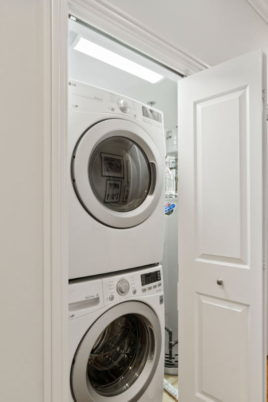 1040 W Monroe St 33-303A