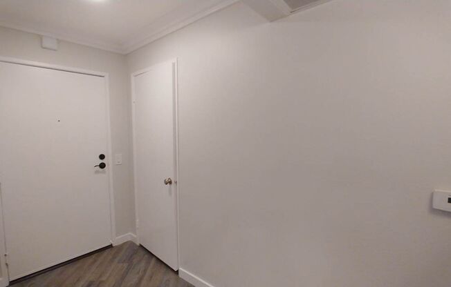 2 beds, 2 baths, 950 sqft, $2,750, Unit 106