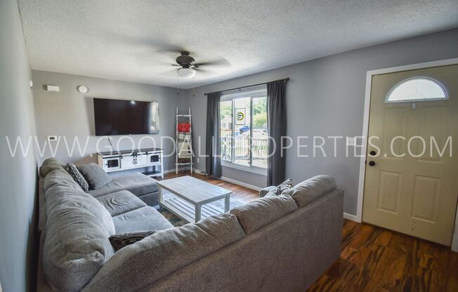 2 beds, 1.5 baths, $1,525