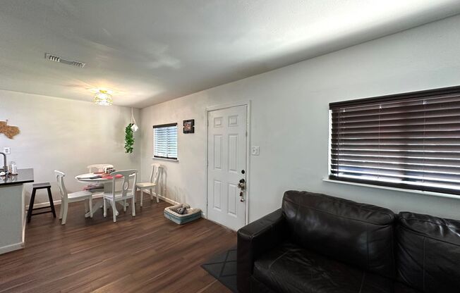 Single story 2 Bedroom 1 Bath Duplex Home for rent in a quiet neighborhood in Georgetown, Texas