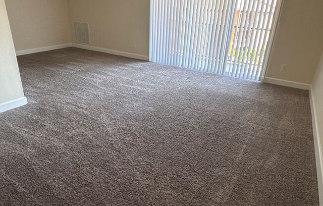 3 beds, 2 baths, 1,300 sqft, $2,400, Unit 3351 #204