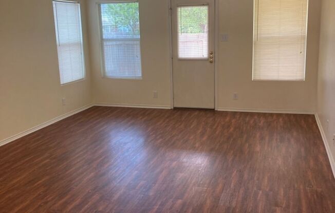 Charming 1-Story in Westcreek!