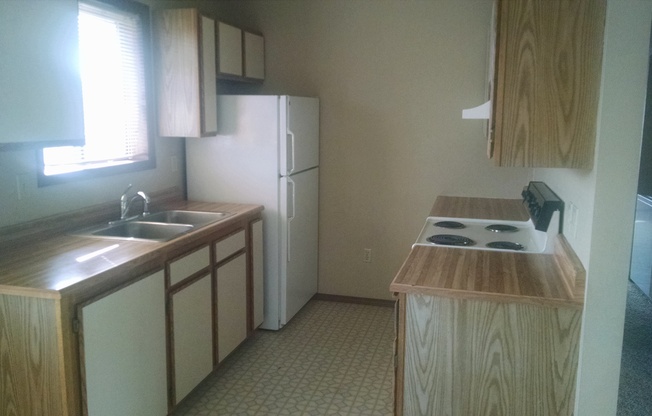 2 beds, 1 bath, 850 sqft, $1,050, Unit 3