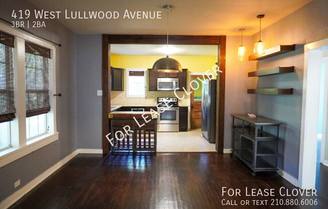419 W LULLWOOD AVE