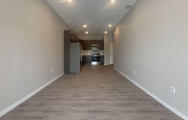 1 bed, 1 bath, 580 sqft, $1,450, Unit 4 - 304