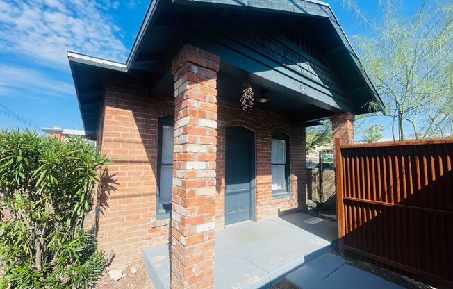 COMING SOON! 1 Bed / 1 Bath Cottage in U of A Neighborhood!