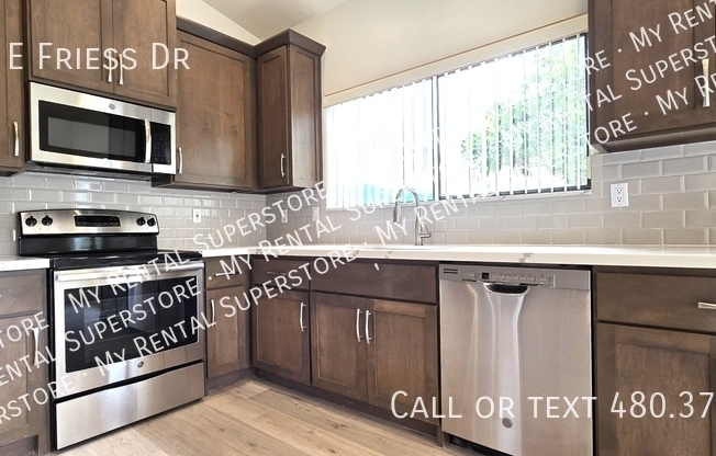 10089 E FRIESS DR