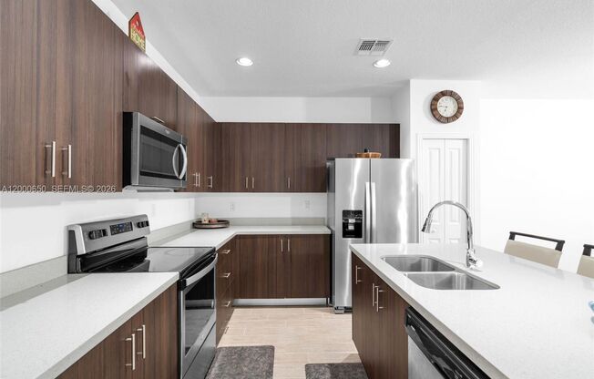 5113 NW 52ND ST #5113 TAMARAC, FL 33319