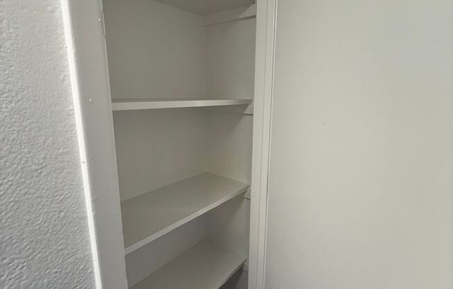 1 bed, 1 bath, 627 sqft, $750, Unit 211