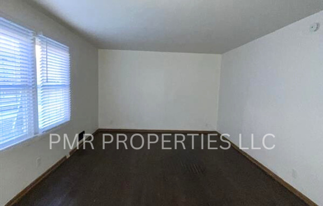 1 bed, 1 bath, $750, Unit 4520- 04