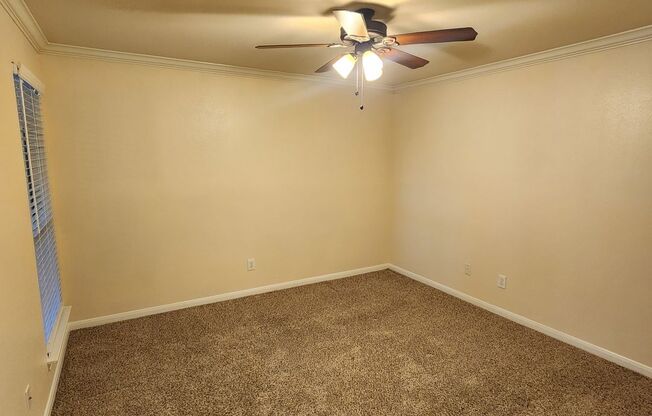 1 bed, 1 bath, 660 sqft, $1,275, Unit 506-u