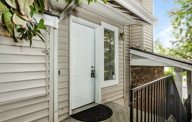 2101 NW PACIFIC ELM DR
