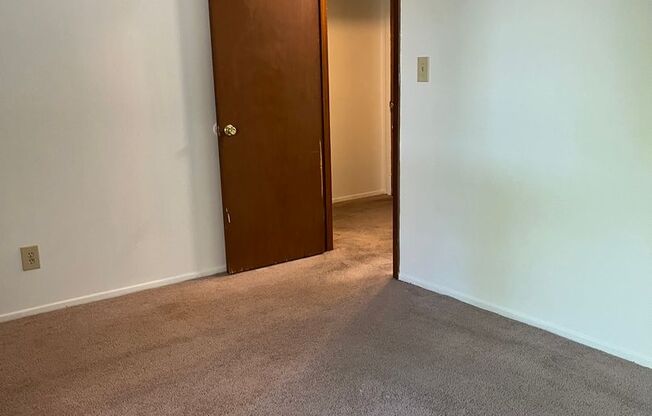 1 bed, 1 bath, 650 sqft, $829, Unit 506