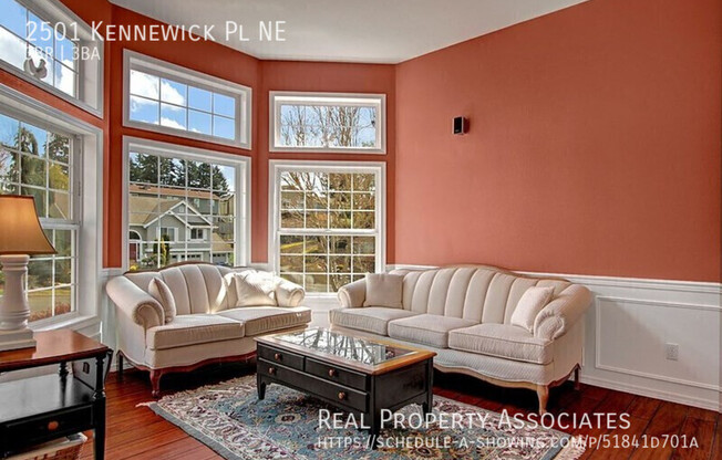 2501 KENNEWICK PL NE