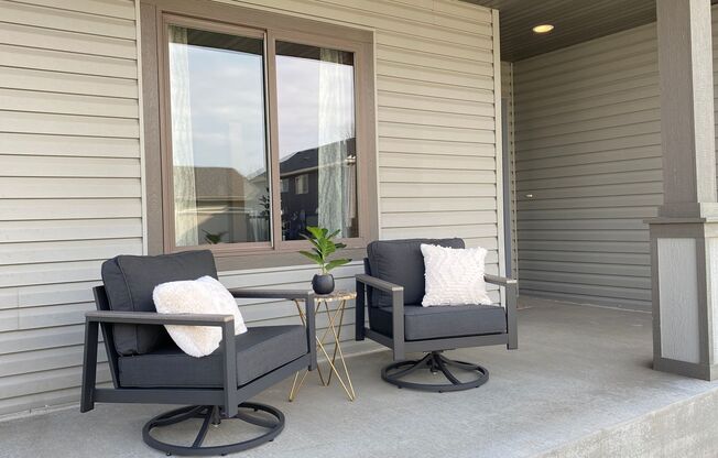Brand New Luxury Home 4bed/3bath