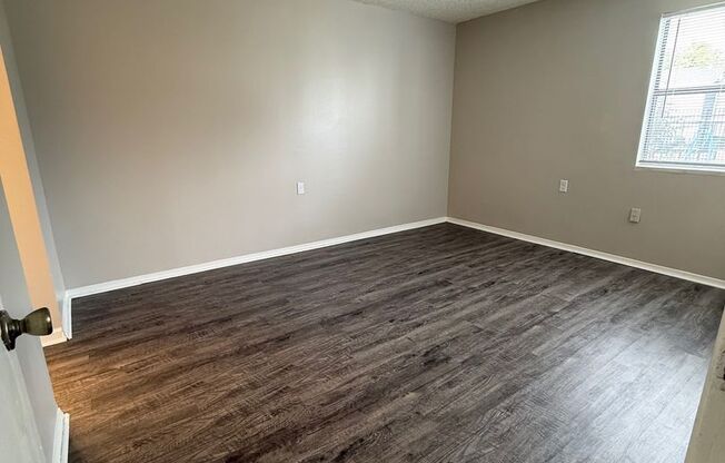 2 beds, 2 baths, 966 sqft, $1,100, Unit 806